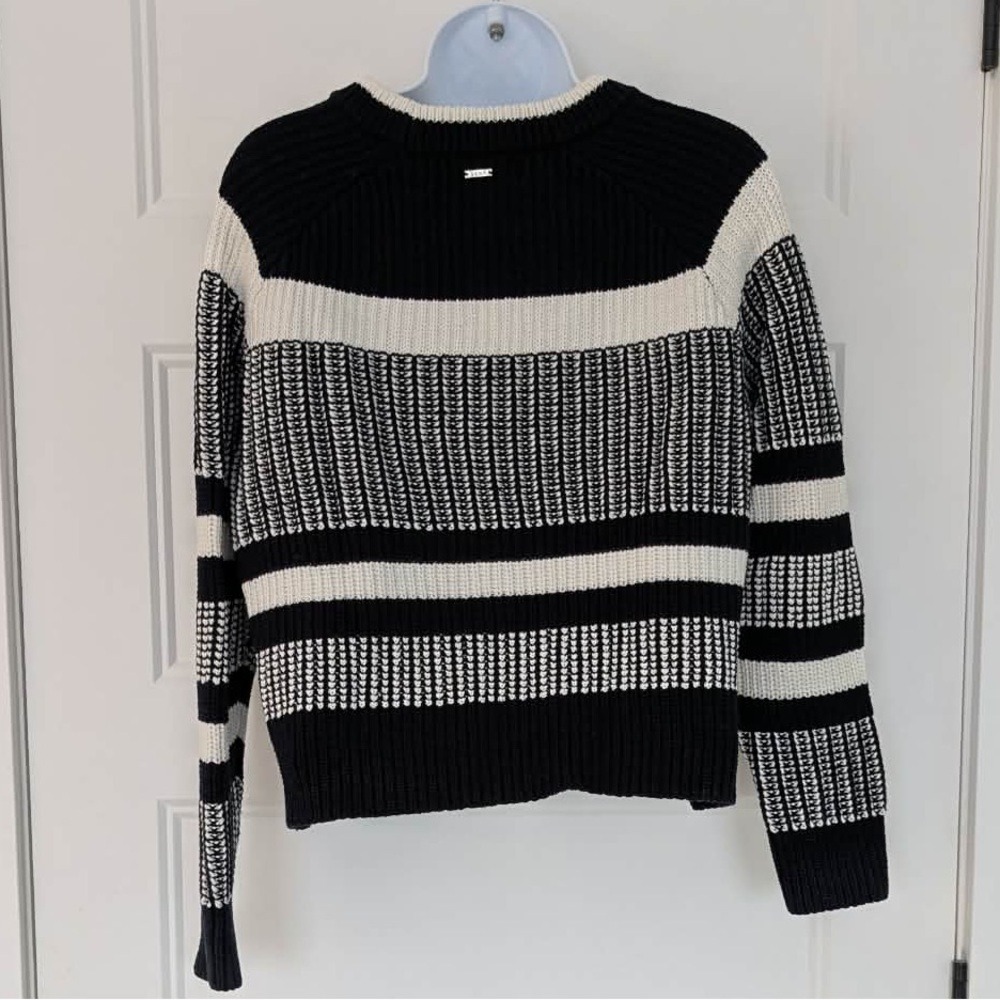 DKNY Black‎ White Cropped Knit Sweater Women's Small Chunky Striped Pullover - Picture 3 of 10